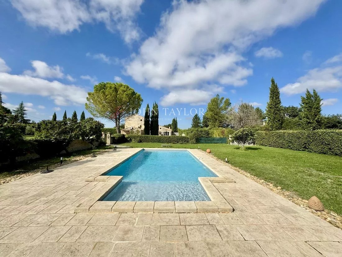 Country House in Mazan, Provence-Alpes-Côte d'Azur, France 2 - 16945709