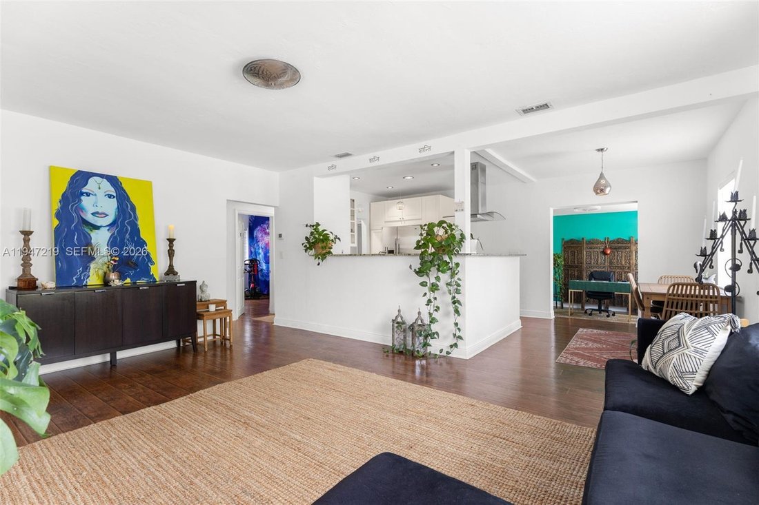 House in Miami Springs, Florida, United States 5 - 16947325