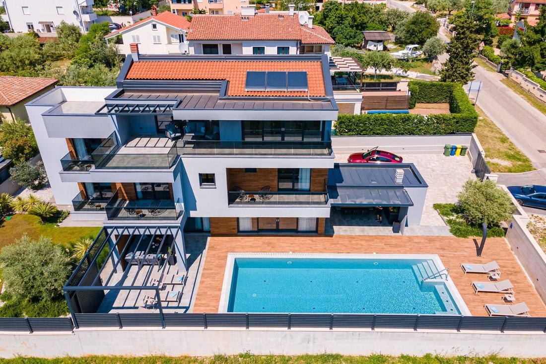 Villa in Fazana, Istria County, Croatia 4 - 16955772