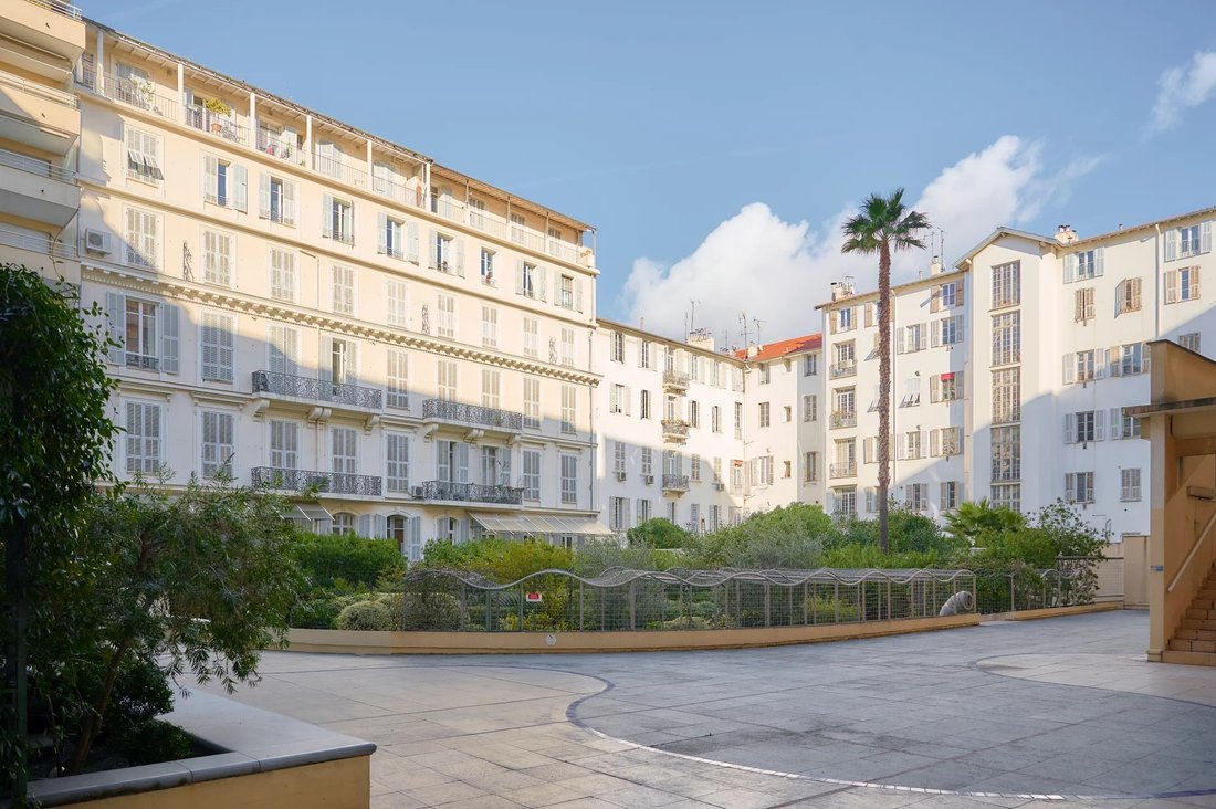 Apartment in Nice, Provence-Alpes-Côte d'Azur, France 1 - 16937412