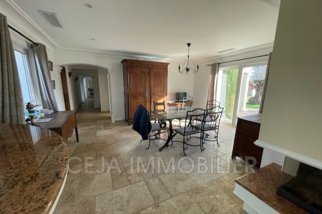 Villa in Partie Nord-Ferrieres-Cadenades-Rouviere, Le Muy, France 2 - 16945768