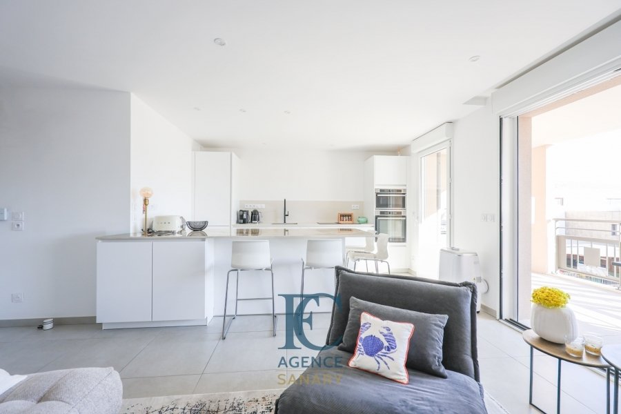 Apartment in Sanary-sur-Mer, Provence-Alpes-Côte d'Azur, France 3 - 16948072
