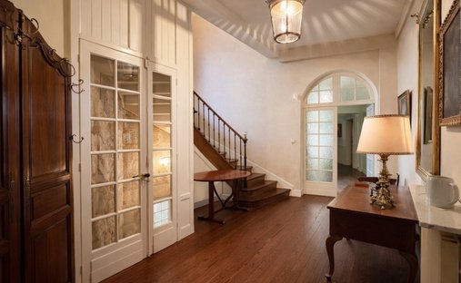 Aoc Côtes De Bourg Wine Château On 16 Hectares Ref 1029