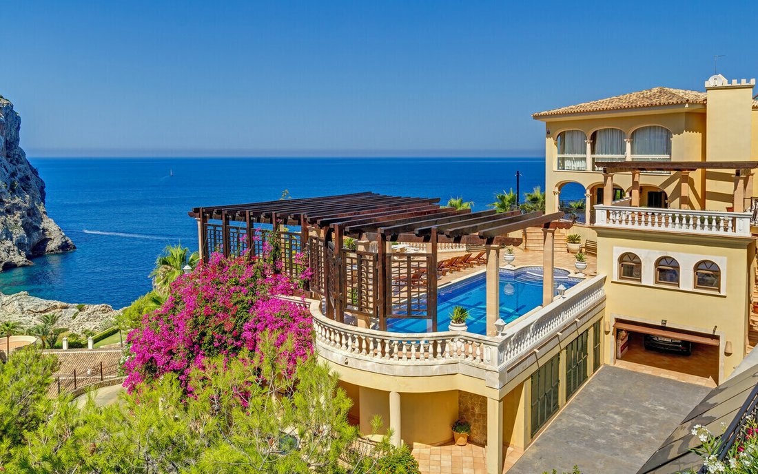 Villa in Balearic Islands, Spain 2 - 16957454