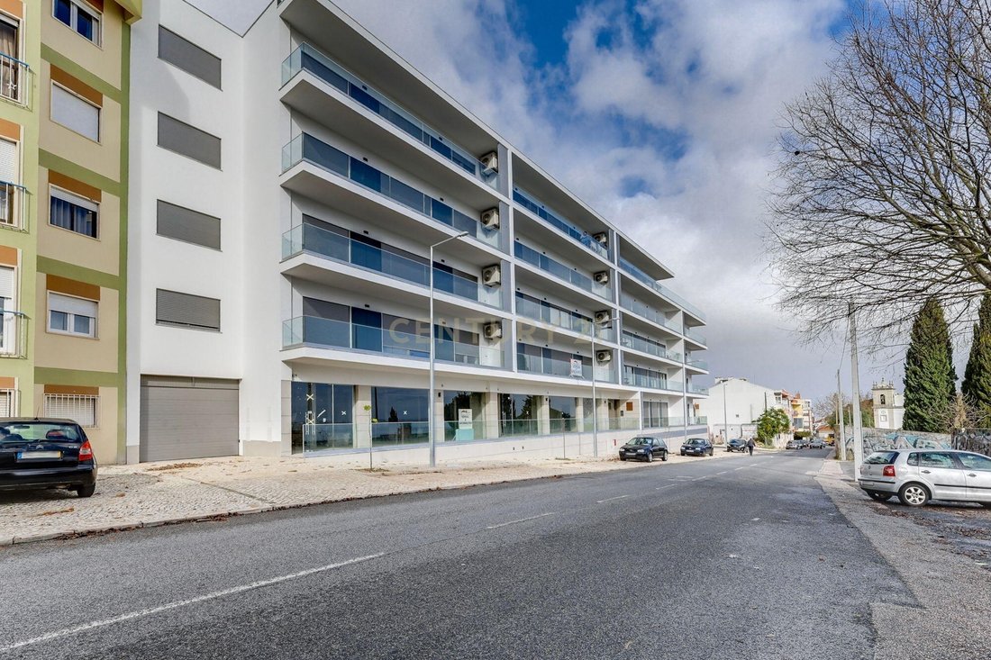 Apartment in Santa Iria de Azoia, Sao Joao da Talha e Bobadela, Lisbon, Portugal 2 - 13323678