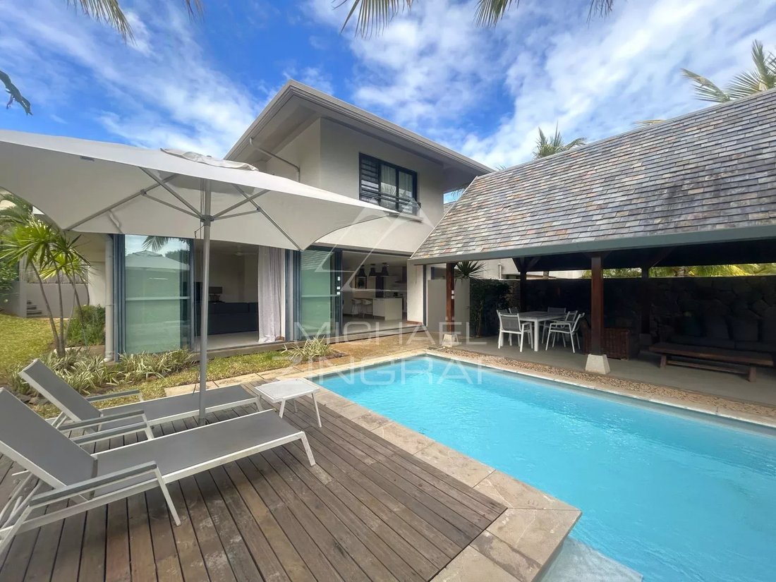 Villa in Black River, Rivière Noire District, Mauritius 1 - 16957413