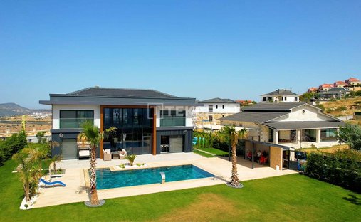 Villa in Foça, İzmir, Turkey 1