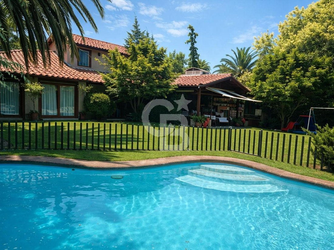 House in Lo Barnechea, Santiago Metropolitan Region, Chile 1 - 16946213