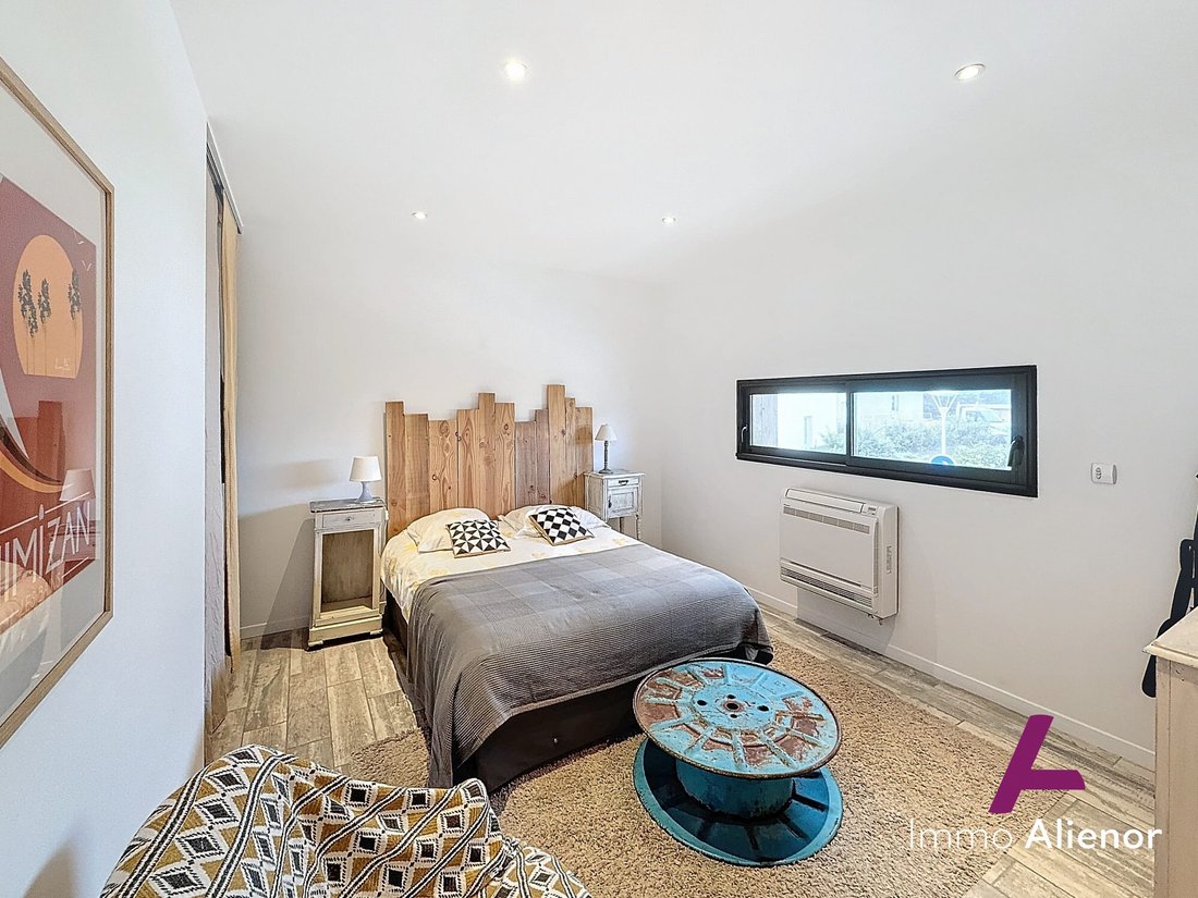 Villa in Bourg, Mimizan, France 3 - 16949779