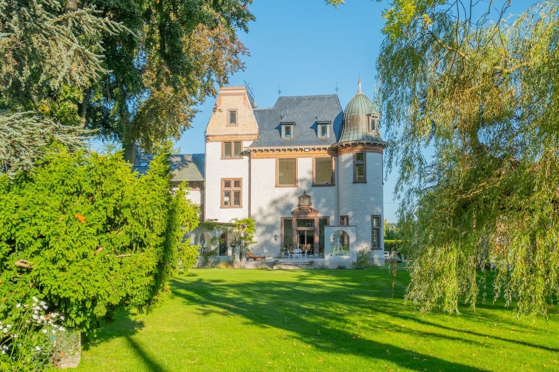 Castle in Chaudfontaine, Wallonia, Belgium 4 - 16945373