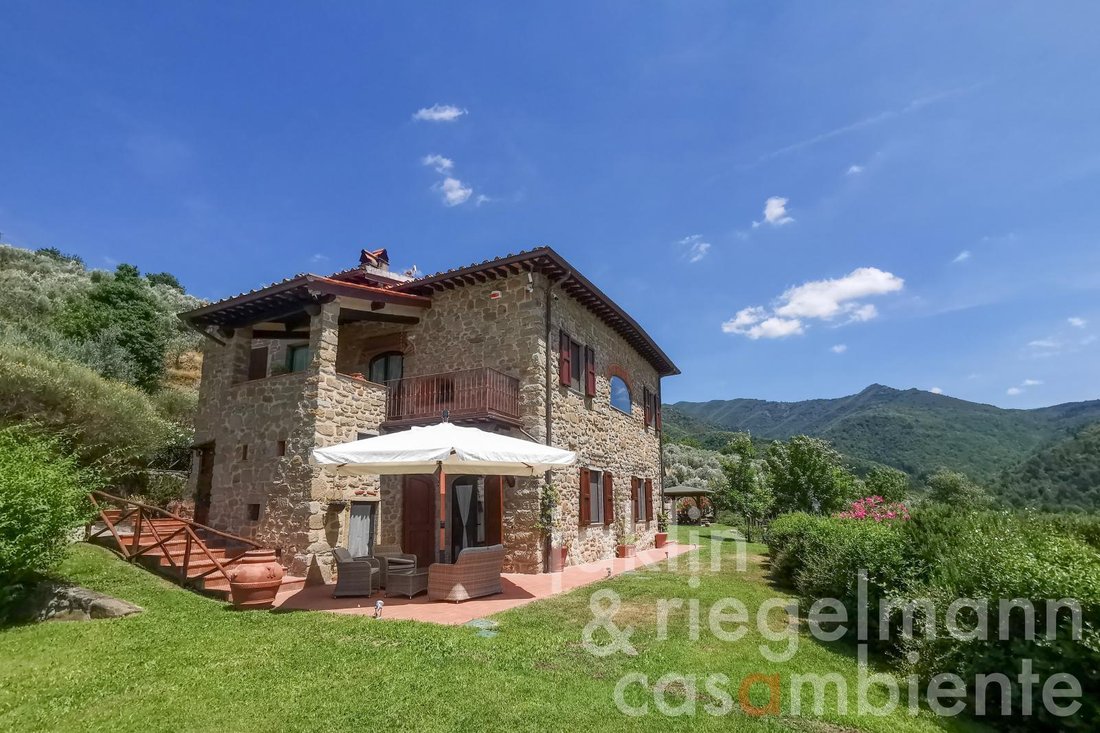 House in Borgo a Cascia, Reggello, Tuscany 5 - 16945588