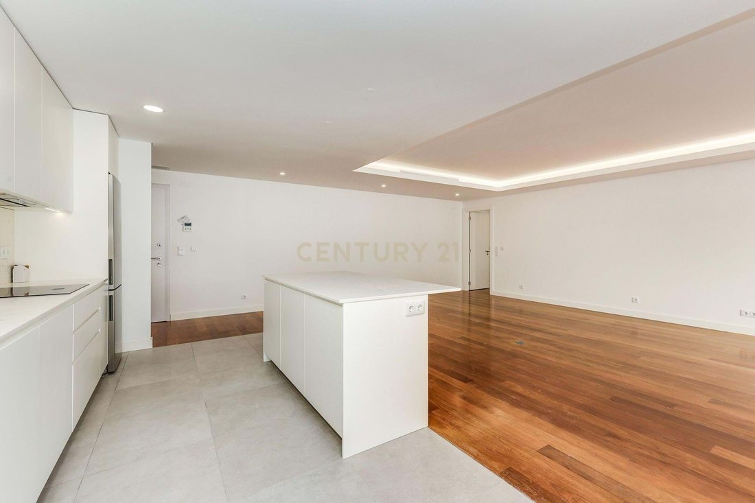 Apartment in Santa Iria de Azoia, Sao Joao da Talha e Bobadela, Lisbon, Portugal 5 - 13560164