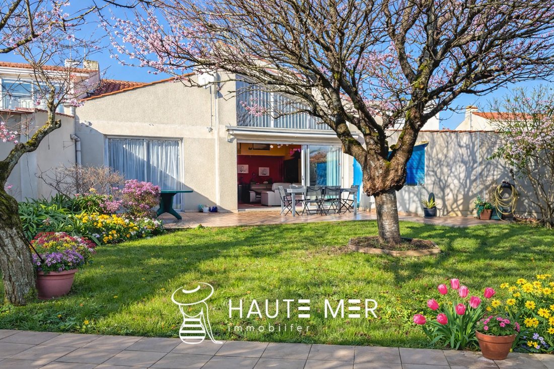 House in Gare-Saint Michel, Les Sables-d'Olonne, France 1 - 16952705