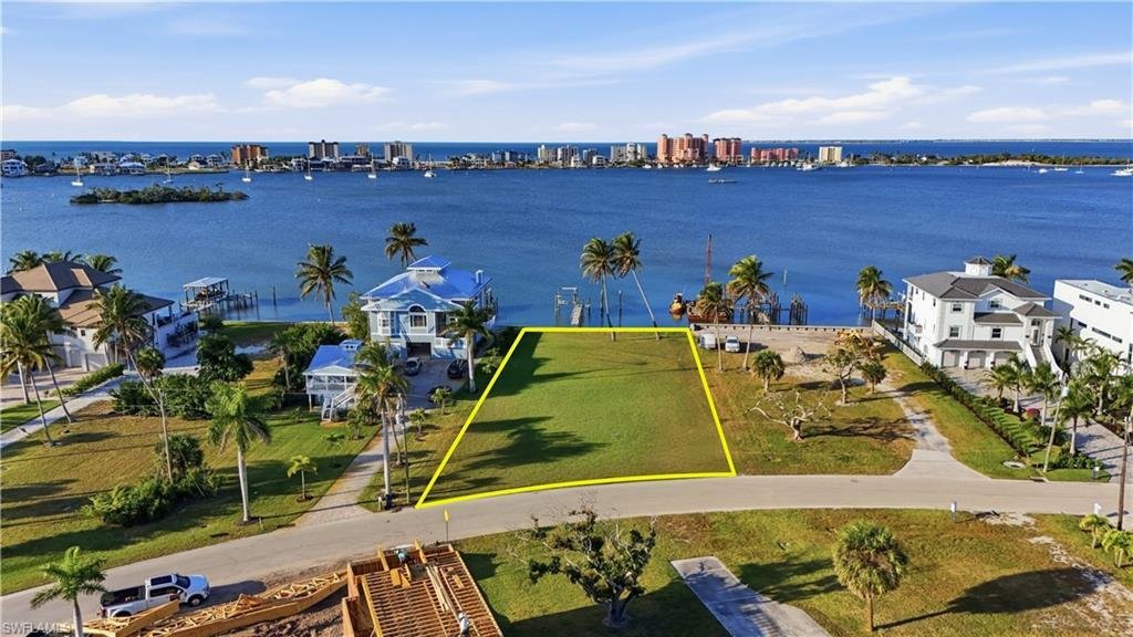 Land in Fort Myers Beach, Florida, United States 1 - 16952725
