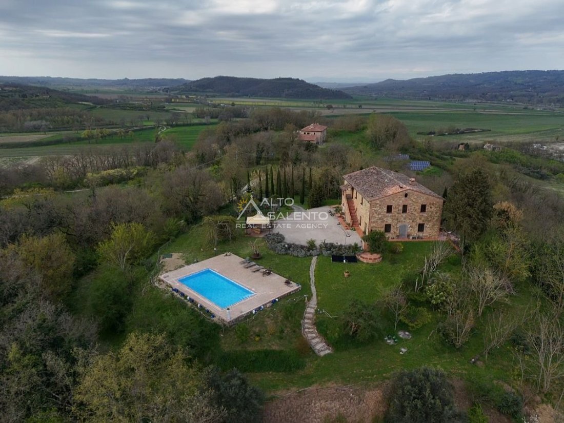 Villa en Città della Pieve, Umbría, Italia 3 - 16952555