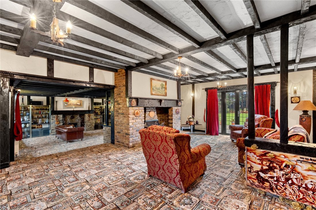 House in Beaumont, Broxbourne, England 5 - 16945150