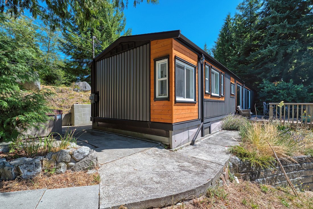 House in Halfmoon Bay, British Columbia, Canada 3 - 16946191