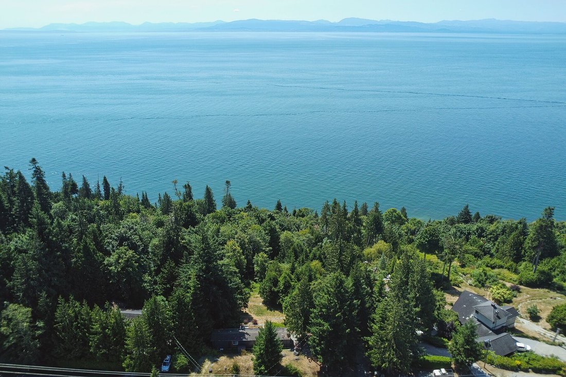 House in Halfmoon Bay, British Columbia, Canada 1 - 16946191