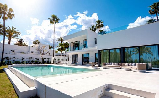Villa in Estepona, Andalusia, Spain 1