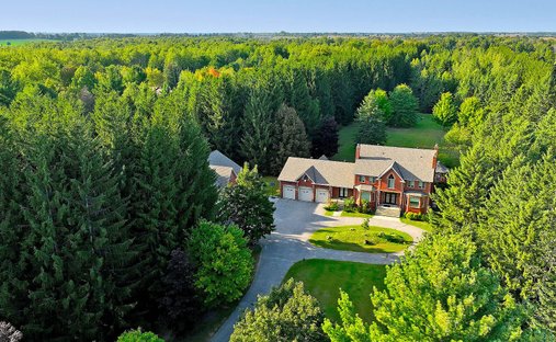 House in Uxbridge, Ontario, Canada 1