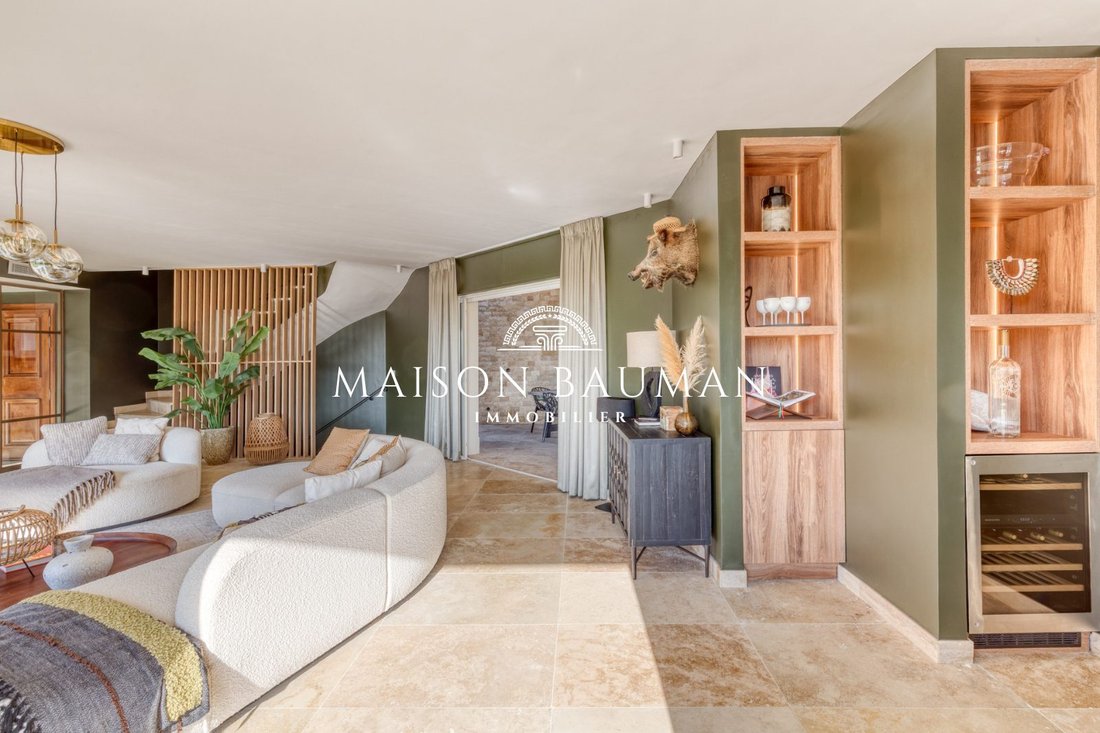 Villa in Ville-Les Saquedes-Le Bouillonnet, Sainte-Maxime, France 3 - 16631569