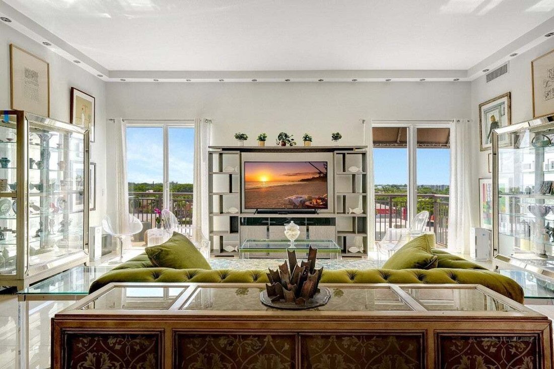 Condo in Oakland Park, Florida, United States 1 - 16956446