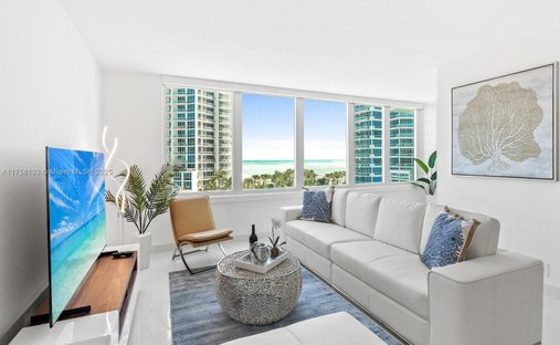 Condo in Miami Beach, Florida, United States 1