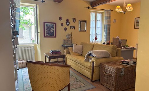 House in Le Barroux, Provence-Alpes-Côte d'Azur, France 1