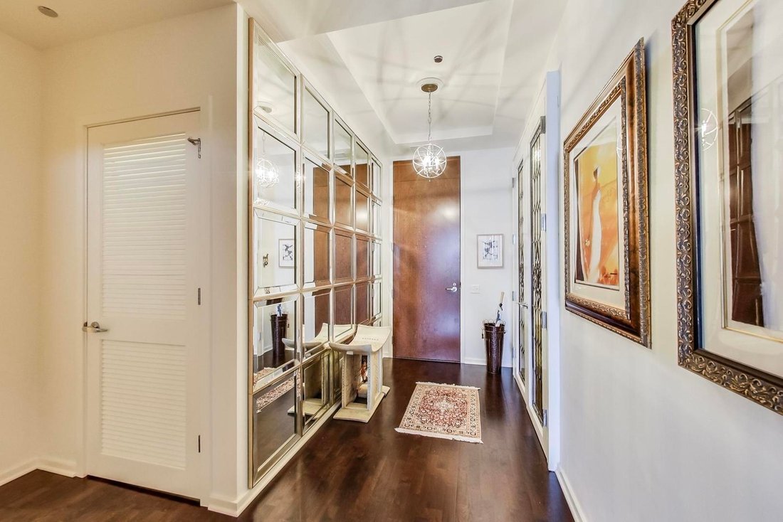 Condo in Chicago, Illinois, United States 3 - 16954995