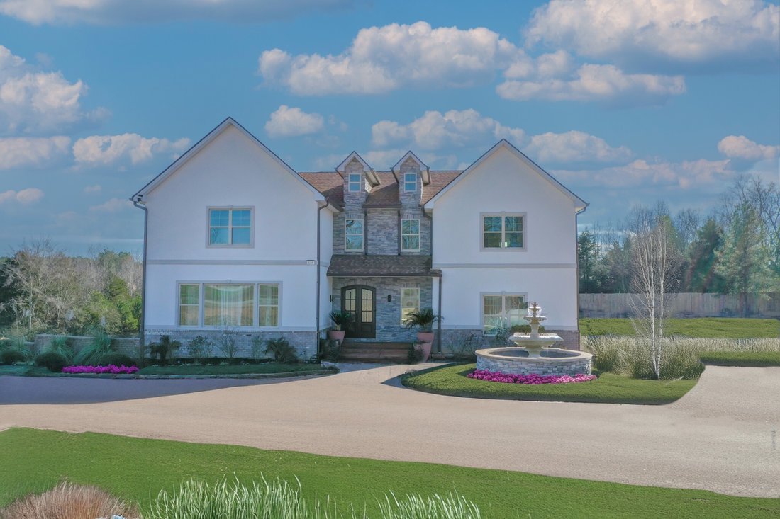 House in Smithville, Tennessee, United States 1 - 16954699
