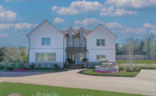 House in Smithville, Tennessee, United States 1