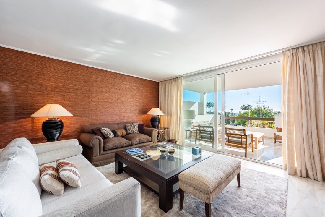 Apartment in Bel-Air, Estepona, Andalusia 1 - 16950821