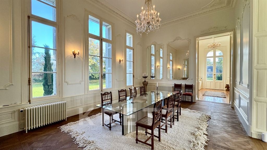 Castle in Esvres, Centre-Val de Loire, France 4 - 16880749