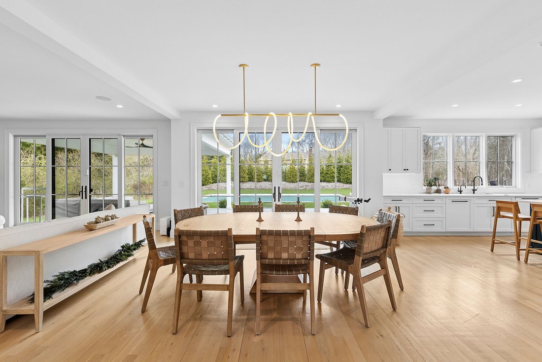 Westhampton, New York, United States 4 - 16948722