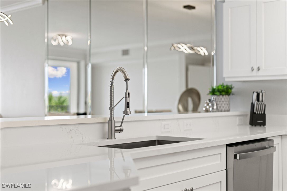 Condo in Naples, Florida, United States 2 - 16935266