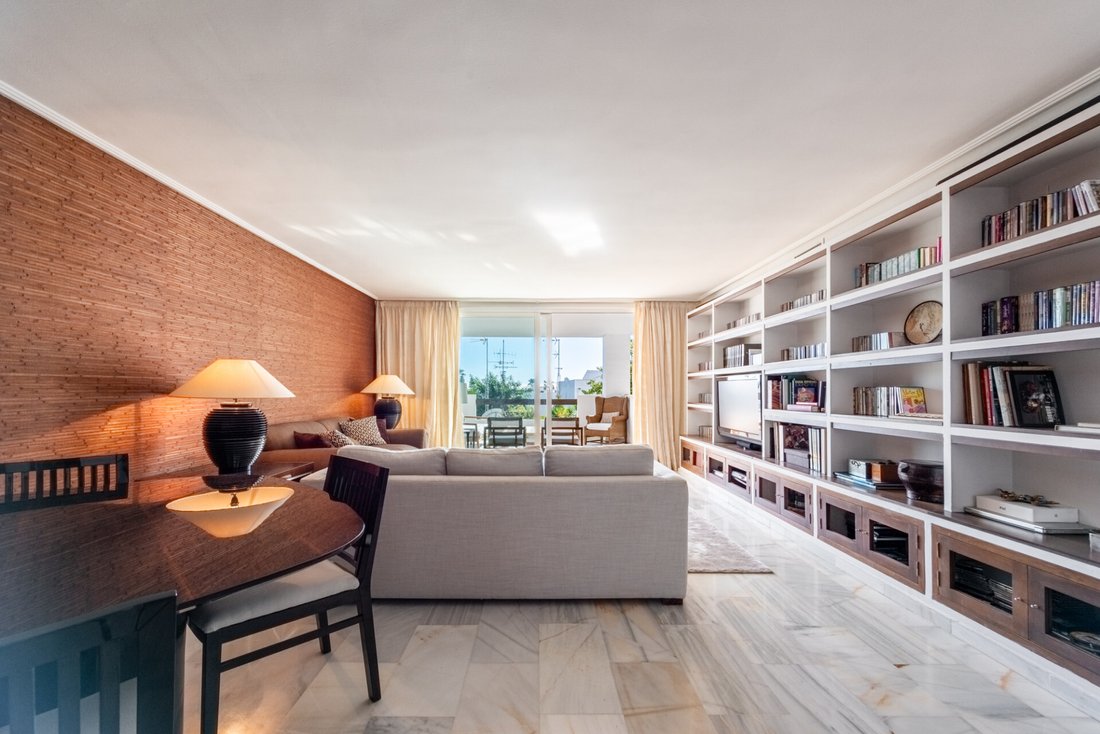 Apartment in Bel-Air, Estepona, Andalusia 4 - 16950821