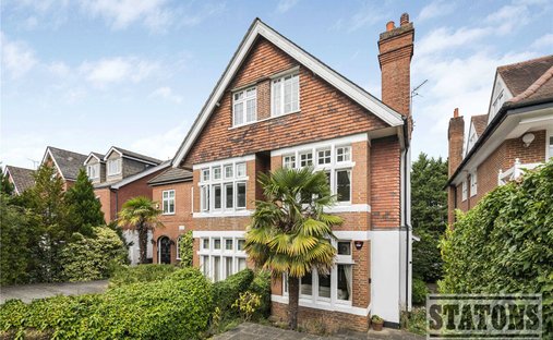 Casa a Collina di Ferney, Enfield, Inghilterra 1