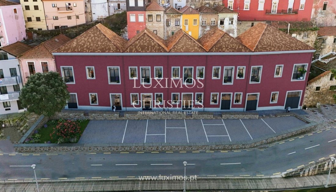 Apartment in Santa Marinha e Sao Pedro da Afurada, Porto District, Portugal 1 - 15736282