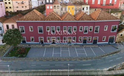 Apartment in Santa Marinha e Sao Pedro da Afurada, Porto District, Portugal 1