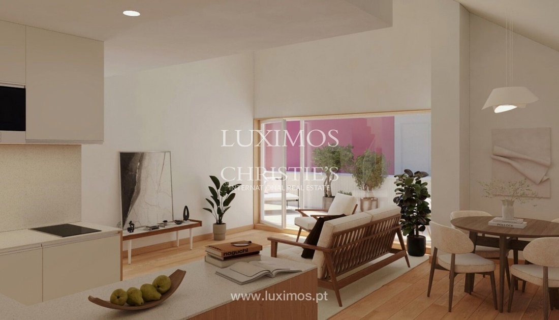 Apartment in Santa Marinha e Sao Pedro da Afurada, Porto District, Portugal 2 - 15736282