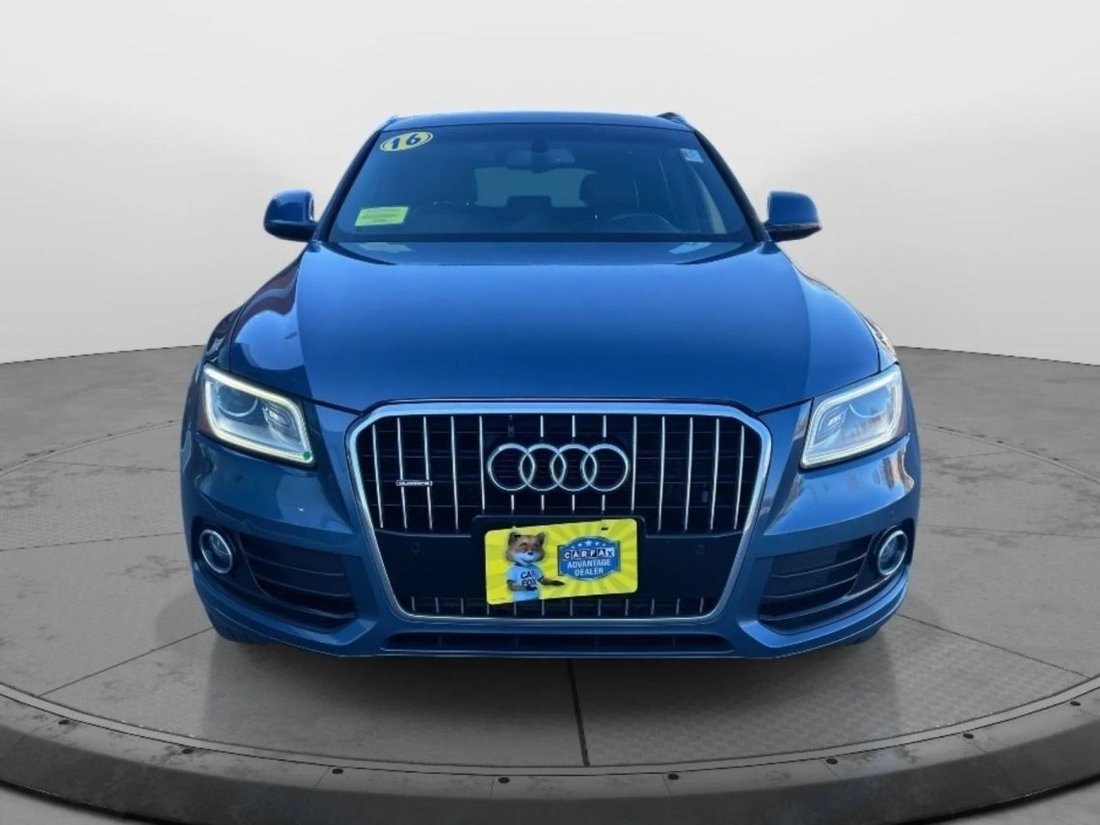 Suv in Canton, MA, United States 2 - 16954347