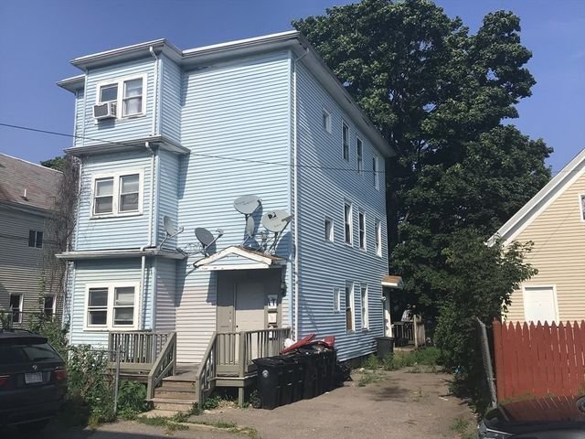 House in Brockton, Massachusetts, United States 1 - 16945725