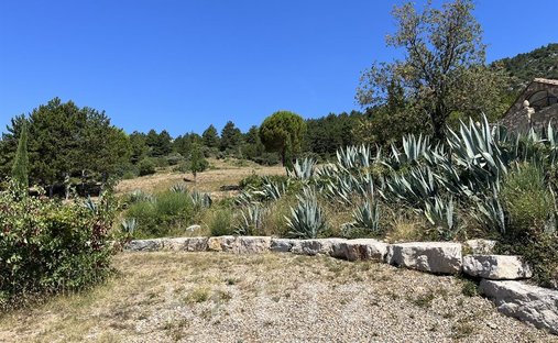 Beautiful 6 Bed/Bath Chateau With Separate Apartment Close To Lodeve. Currently Run As A Boutique B&