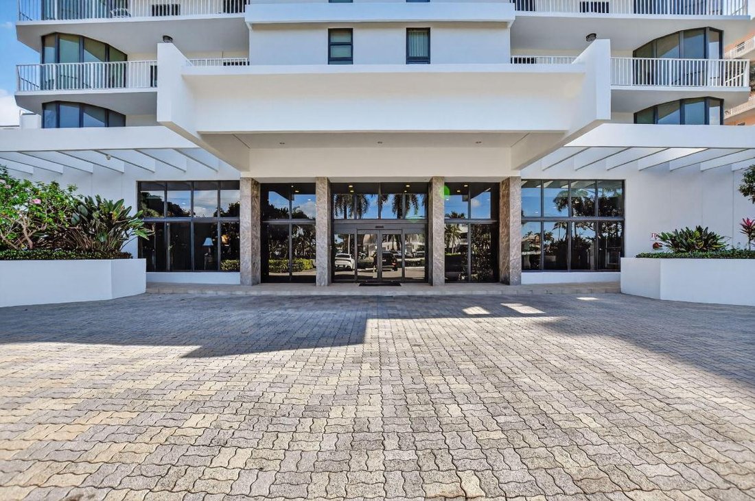 Condo in Boca Raton, Florida, United States 2 - 16937398