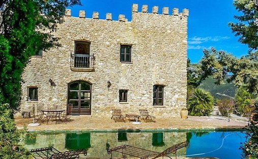 Schloss in Relleu, Land Valencia, Spanien 1