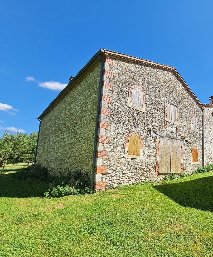House in Lectoure, Occitania, France 4 - 16767128