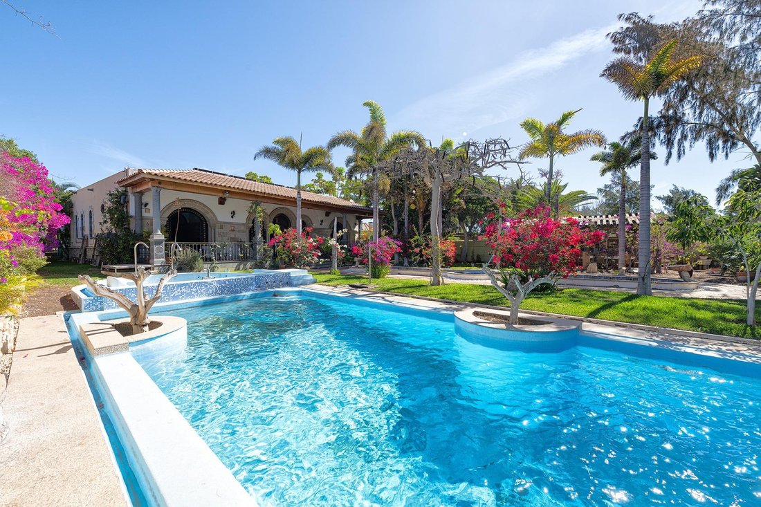 Villa in Maspalomas, San Bartolome de Tirajana, Canary Islands 4 - 16953880