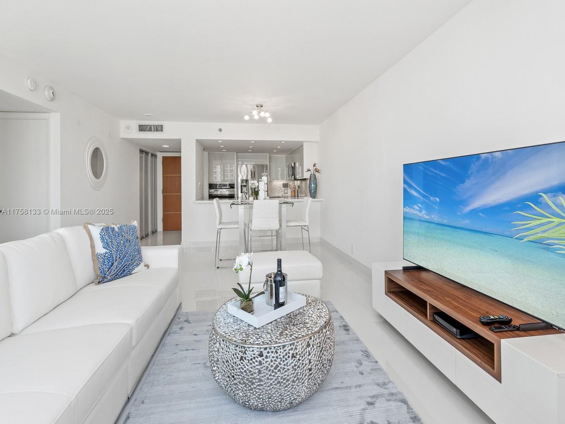 Condo in Miami Beach, Florida, United States 5 - 16954607