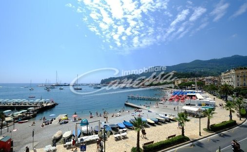 Santa Margherita Ligure 4 Room Apartment