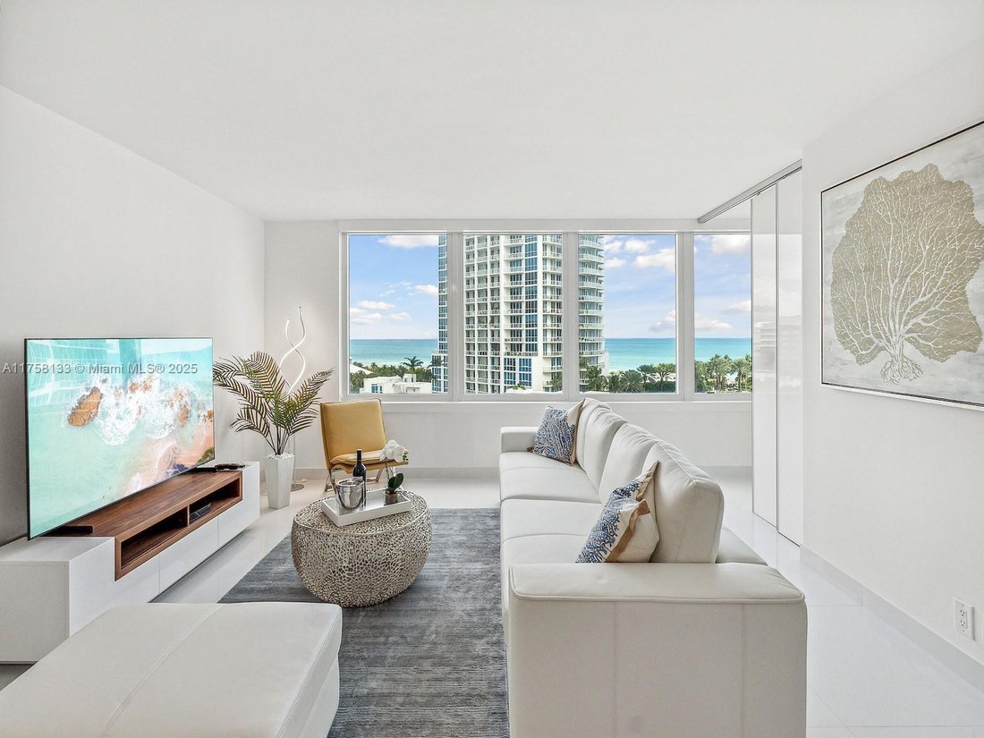 Condo in Miami Beach, Florida, United States 2 - 16954607